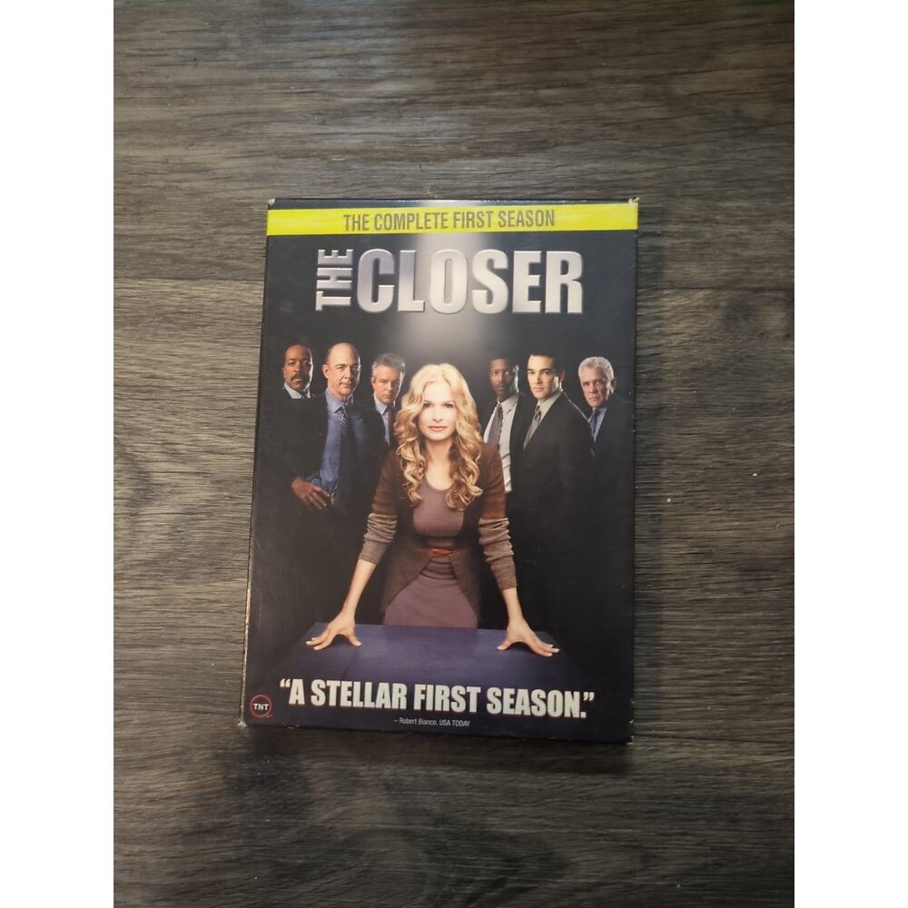 The Closer: the Complete First Season (DVD, 2005)